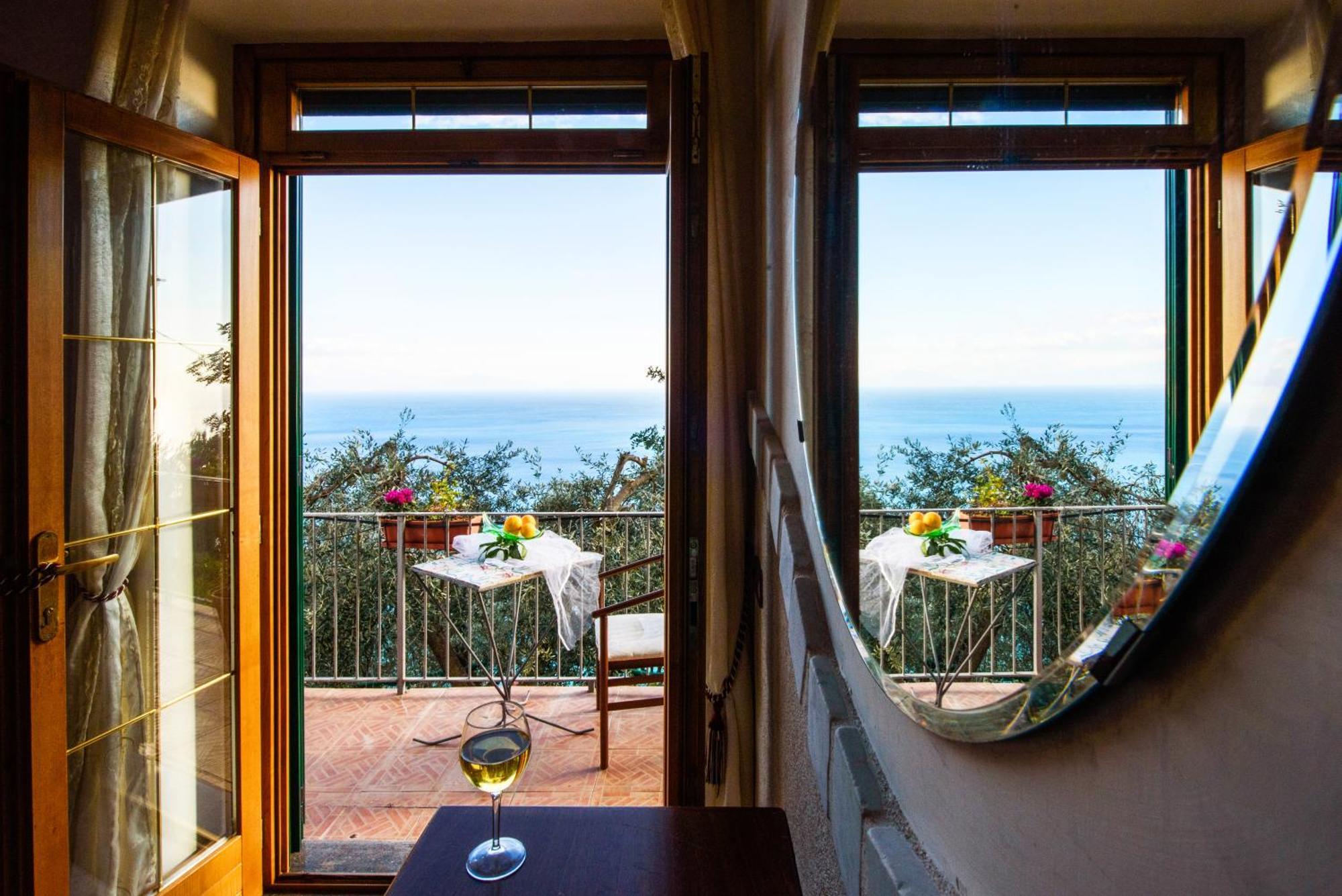 Bed and Breakfast H.H.Le Palme Amalfi Exteriér fotografie