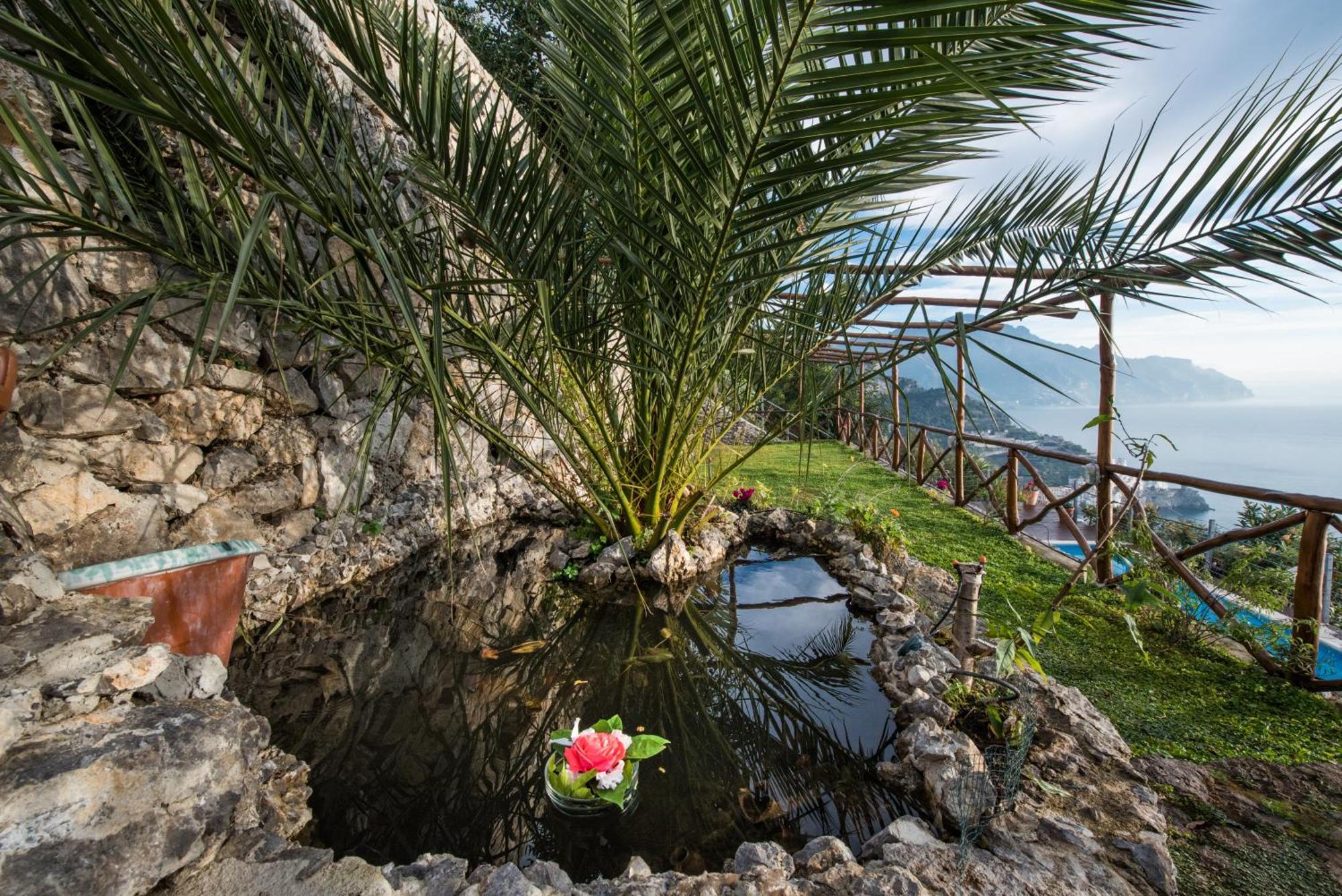 Bed and Breakfast H.H.Le Palme Amalfi Exteriér fotografie