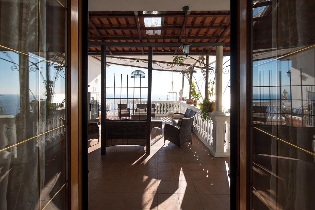 Bed and Breakfast H.H.Le Palme Amalfi Exteriér fotografie
